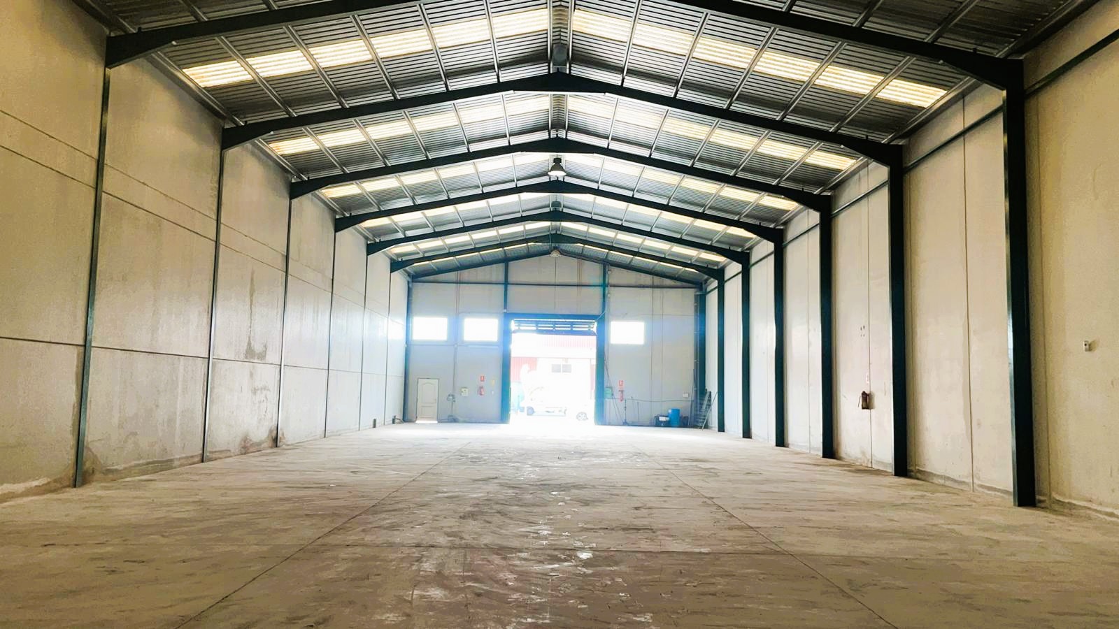 Alquiler_Nave_Polígono_Los_Barrios_Rojales