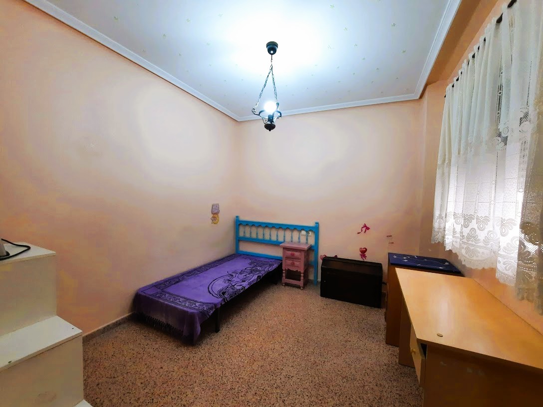 Alquiler_piso_3d_2b_centro_Torrevieja