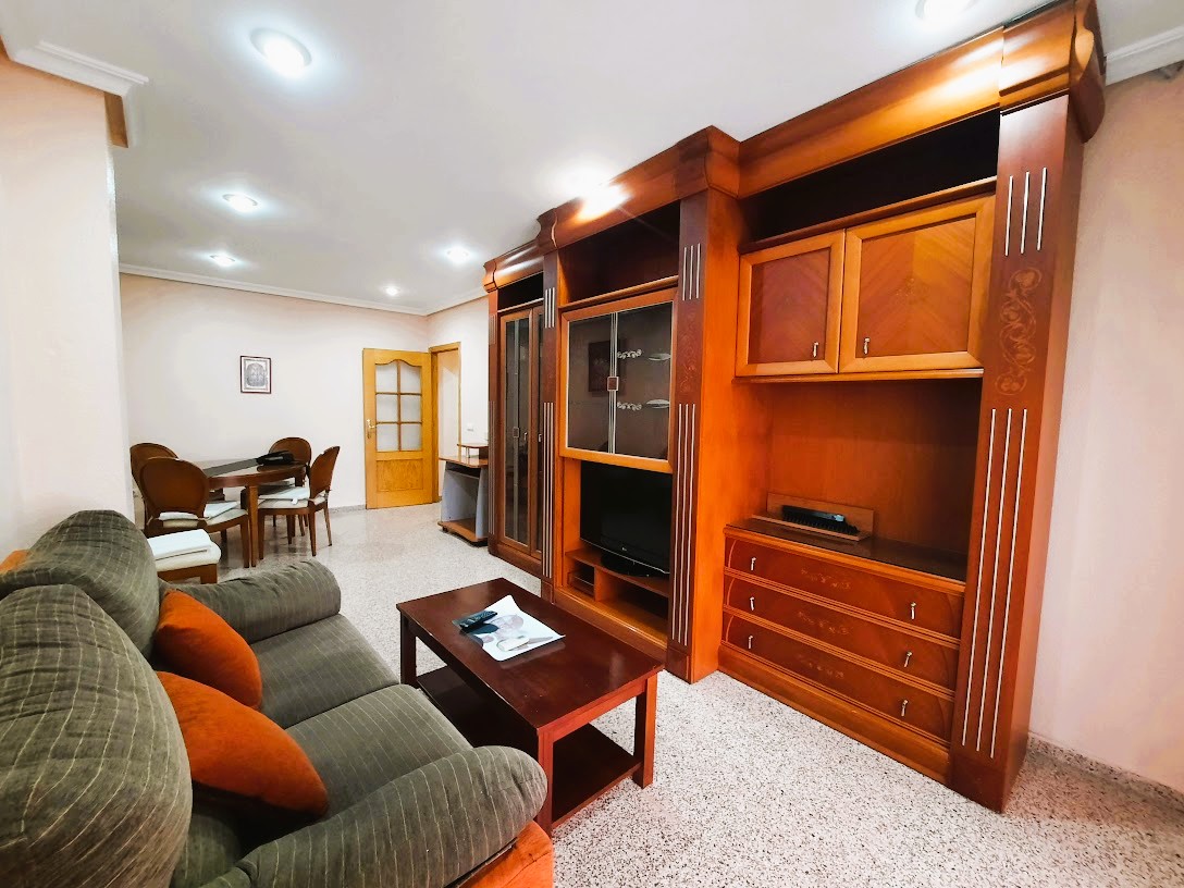 Alquiler_piso_3d_2b_centro_Torrevieja