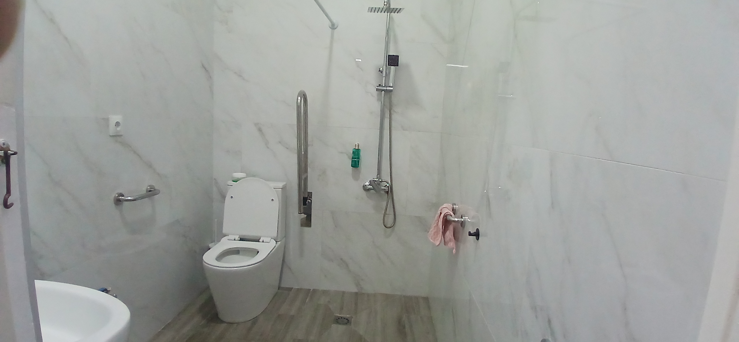 Alquiler_local_150_m2_esquina_centro_Torrevieja