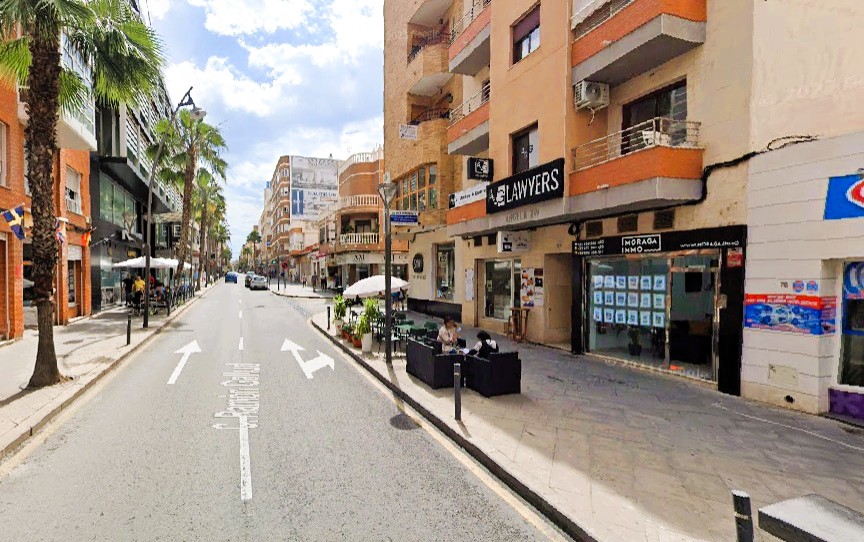 Alquiler_bar_cafetería_con_cocina_Torrevieja_