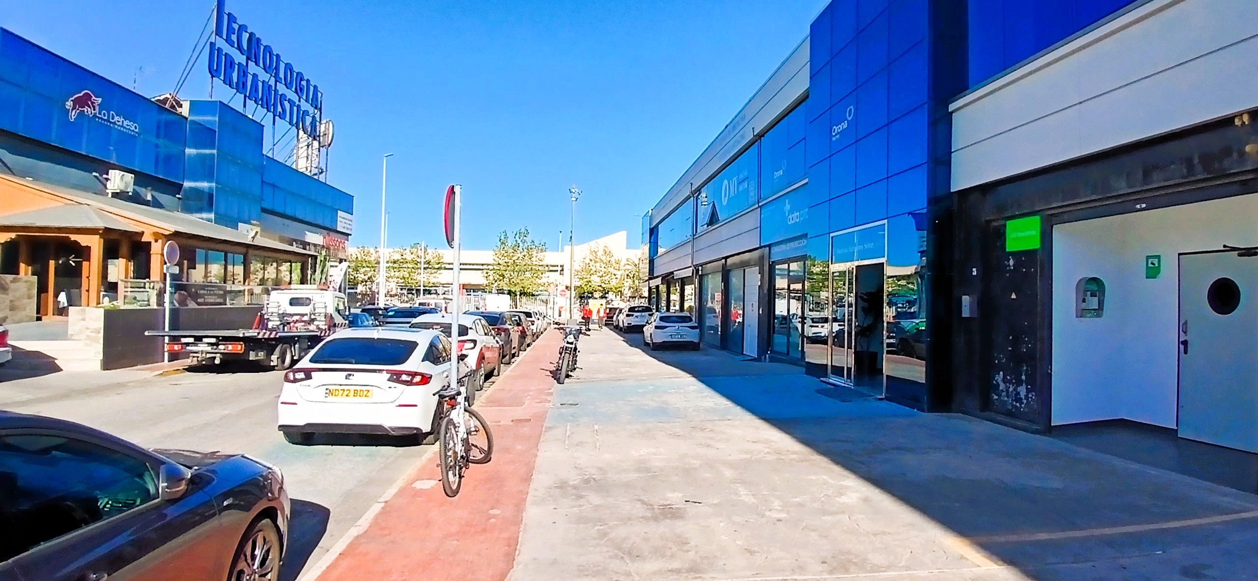 Alquiler_oficina_centro_comercial_polígono_