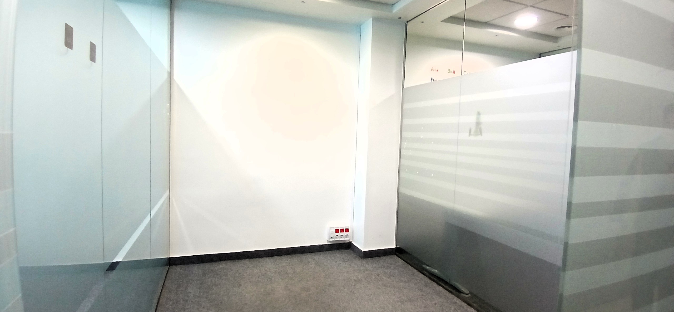 Alquiler_oficina_centro_comercial_polígono_