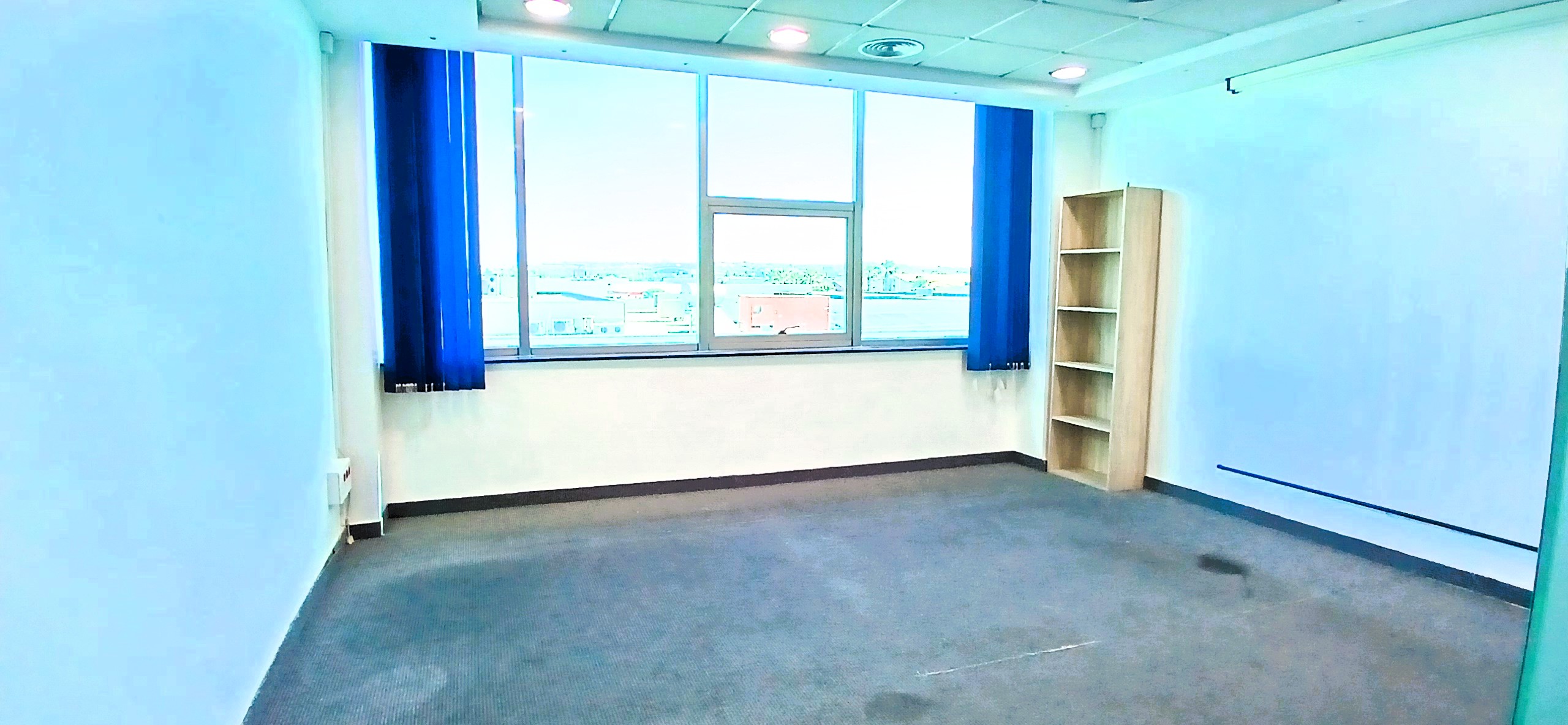 Alquiler_oficina_centro_comercial_polígono_