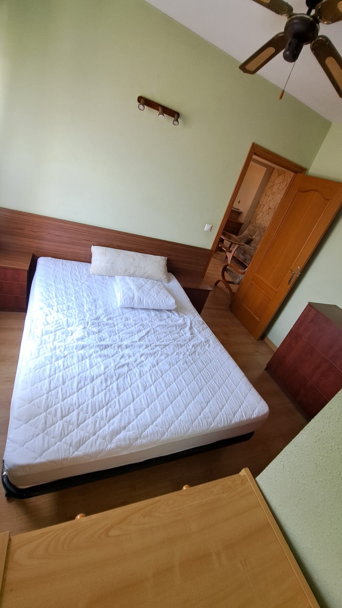 Alquiler_apartamento_2d_con_piscina_Torrevieja