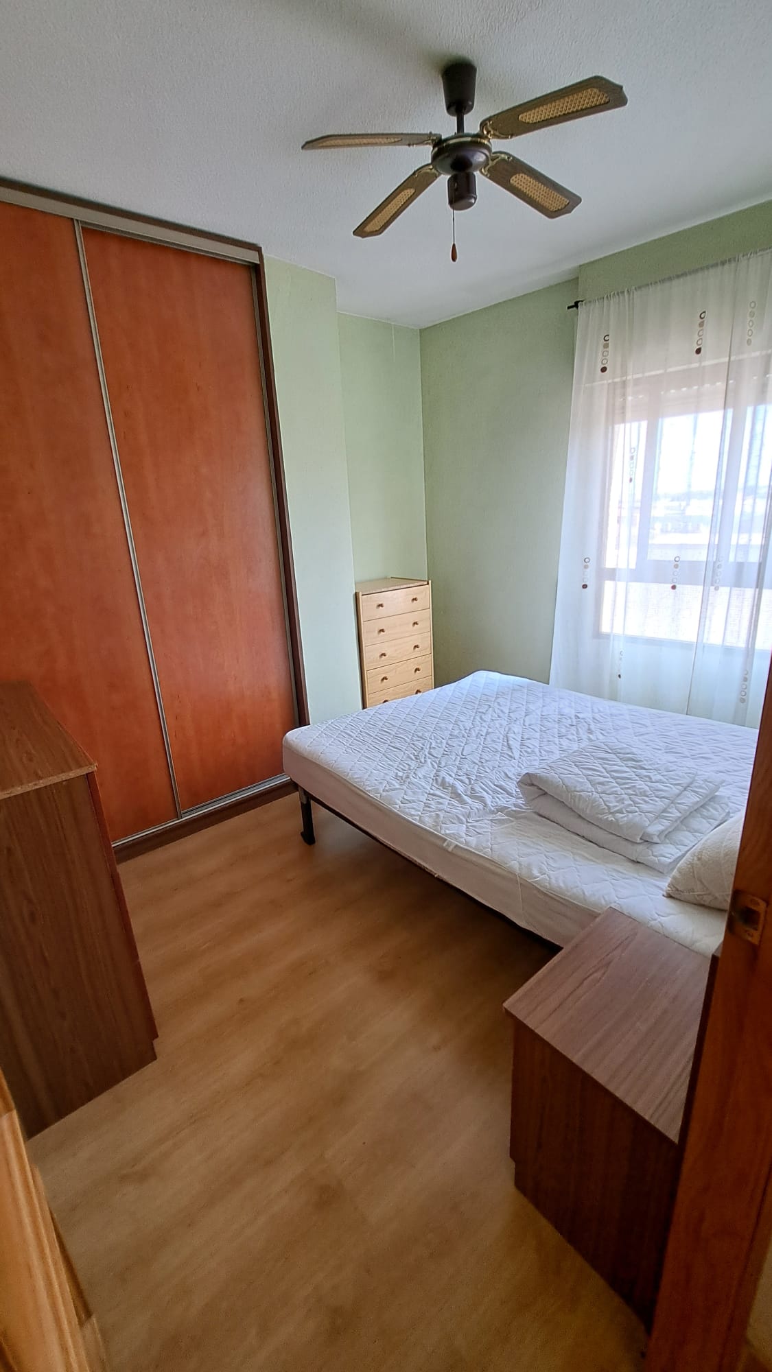 Alquiler_apartamento_2d_con_piscina_Torrevieja