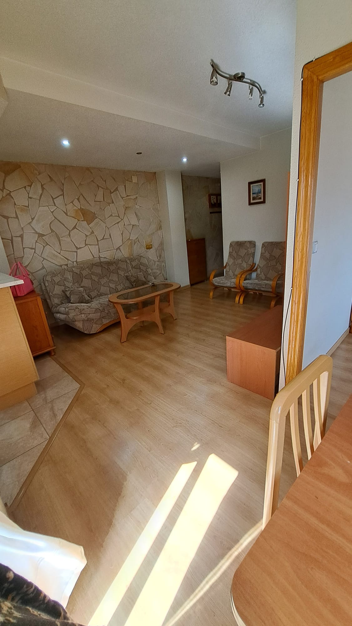 Alquiler_apartamento_2d_con_piscina_Torrevieja