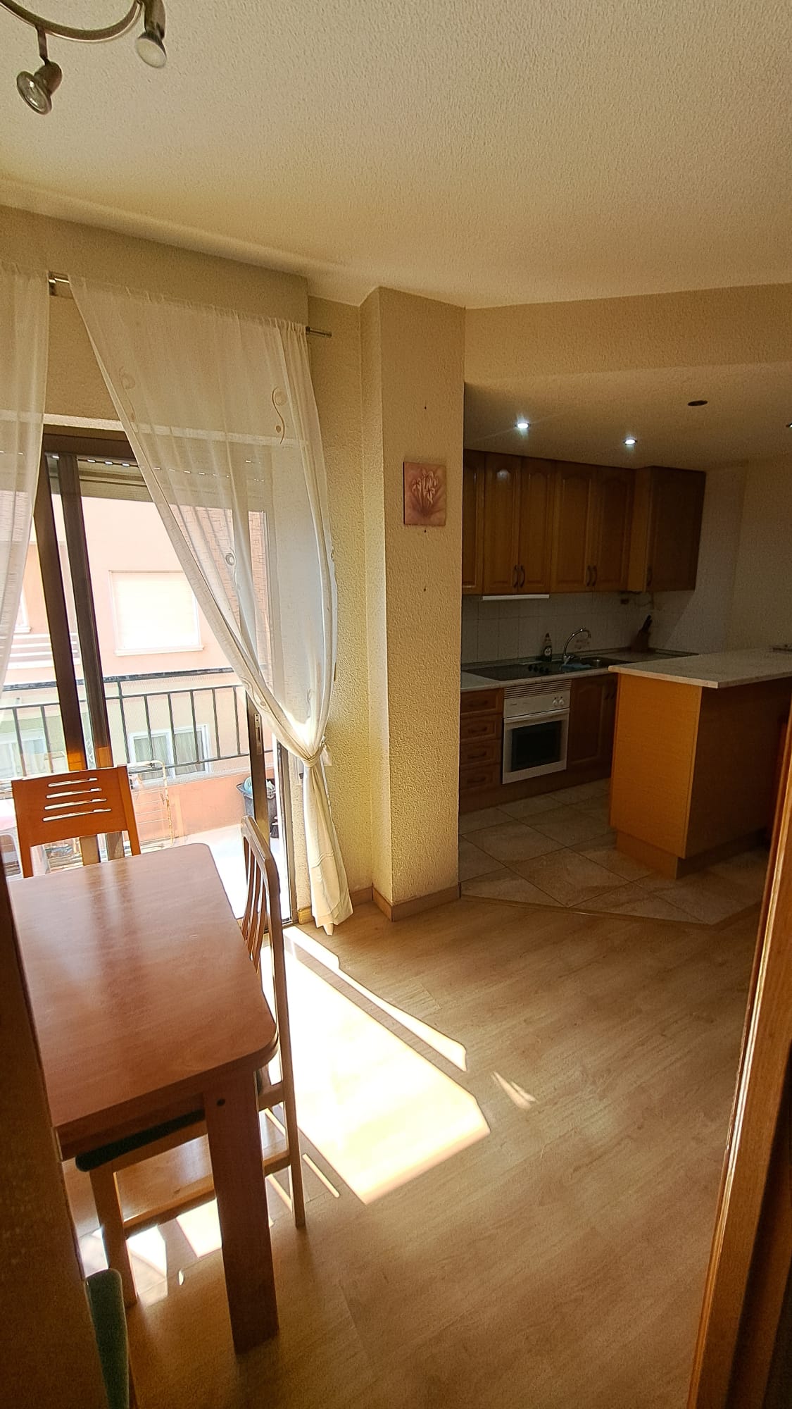 Alquiler_apartamento_2d_con_piscina_Torrevieja