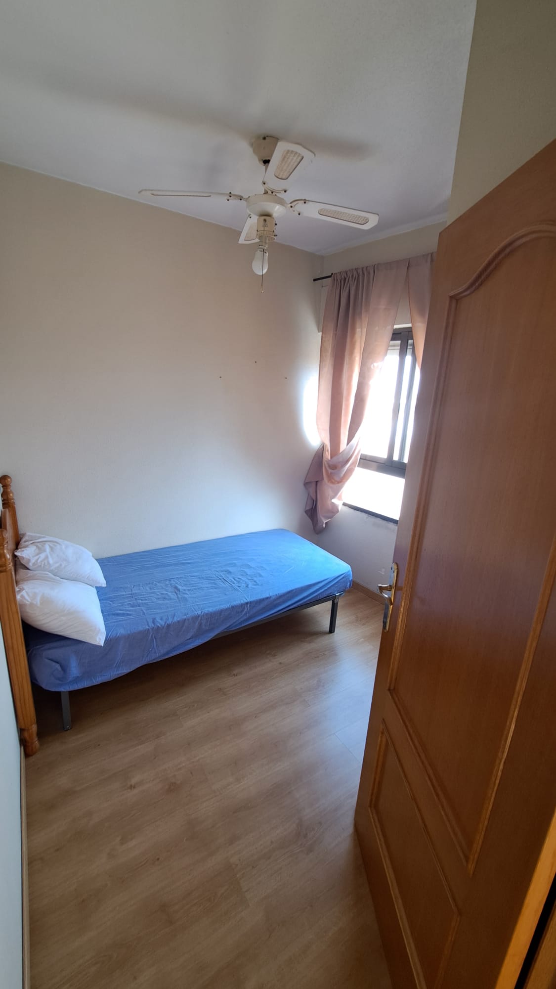 Alquiler_apartamento_2d_con_piscina_Torrevieja