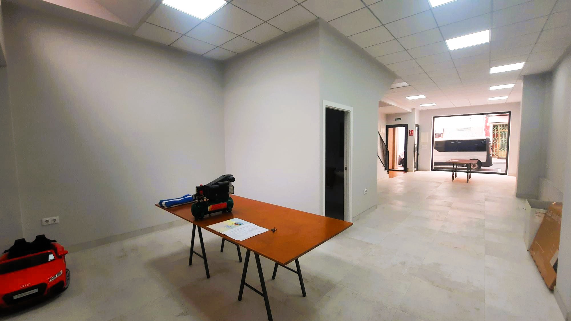 Alquiler_oficina_centro_Torrevieja